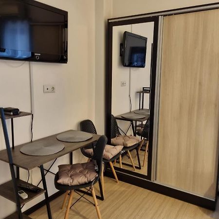 Central & Comfy, Peaceful Apt In Iasi Eksteriør billede